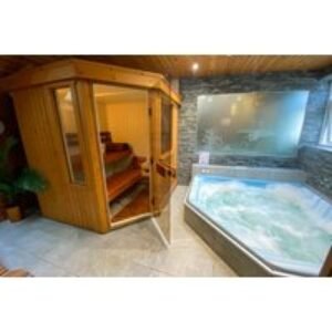 Snowdonia Getaway - The Glan Aber Hotel Stay with Breakfast & Spa for 2 | Wowcher