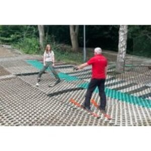 60-Min Beginner Ski Lesson - Friendly Group Class - Ages 12+ Runcorn Ski Centre | Wowcher