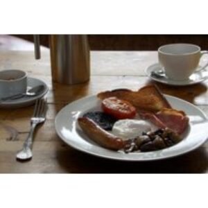 Relaxing Welsh Countryside Getaway & Breakfast for 2 - Dining Upgrade! | Wowcher