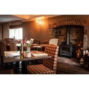 4* Yorkshire Dales Stay - Breakfast & Prosecco for 2 - Pet Friendly! | Wowcher