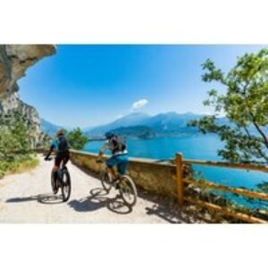 Lake Garda Escape: Hotel Stay