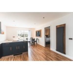 1/2/3Nt Cottage Stay for 2 - Bottle of Fizz