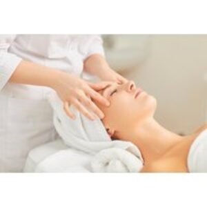 75-Min Pamper Package: Facial & Body Scrub Experience - Amaya Hair and Beauty - Hounslow | Wowcher