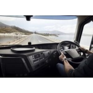 20 or 40-Minute 45-Foot HGV Truck Driving Experience - 3 Locations
