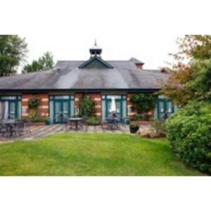 Wigan Oak Hotel Overnight Stay for 2 - Breakfast