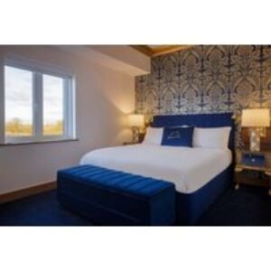 4* Warwickshire Break For 2 with Breakfast