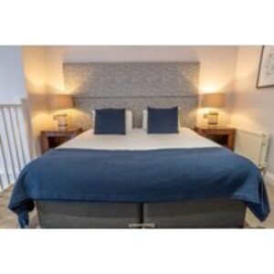 4* Buckingham Villiers Hotel Stay for 2 with Breakfast