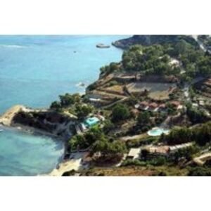 Kefalonia Beach Stay with Round-Trip Flights | Wowcher