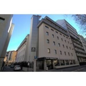 Milan Break at Award-Winning Hotel with Vintage Shopping Tour Included | Wowcher