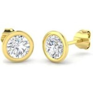 Lab Grown Diamond Stud Earrings in 9K White Gold - Hallmarked Classic Studs | Wowcher
