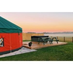 2-Night Perthshire Cottage or Yurt Getaway with Private Hot Tub & Late Checkout - Up to 8 People & Pet-Friendly | Wowcher