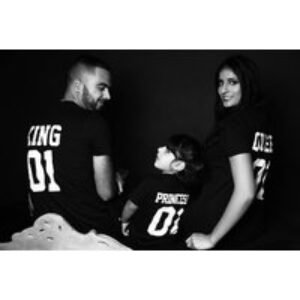 Family Photoshoot - HD Makeover & Digital Image - 2 Studios! | Wowcher