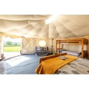 PRICE DROP! 5* Luxury Glamping Stay for Up to 4 with Hot Tub & Firepit at Dukeries Retreat