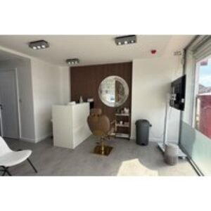 Deluxe Hydro Diamond Facial with HydroSerum & LED Light Options - Skinneon Beauty & Laser Clinic - Bristol | Wowcher