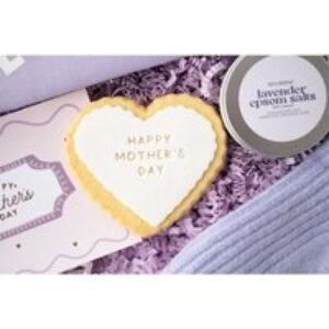 Mum's Essentials Ready To Go Letterbox TreatBox Gift Hamper | Wowcher
