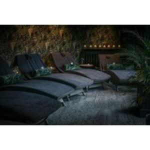 PRICE DROP! 4* Hampshire Court ELEMIS Spa Day with 25-min Treatment & Spa Access - Valid 7 Days | Wowcher