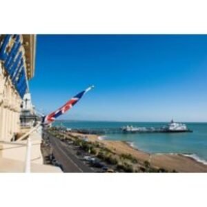 5* Seaside Stay for 2: Breakfast