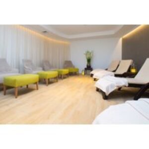 4* Belton Woods Hotel ELEMIS Spa Day: Choice of Treatment & 4 Hours Spa Access - Valid 7 Days! | Wowcher