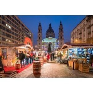 Budapest Christmas Market Break: 4* Central Hotel & Return Flights | Wowcher