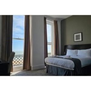 Eastbourne Seaside Escape for 2 - Hotel Stay with Pizza or Wine | Wowcher