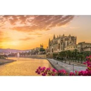 4* Majorca Beach Retreat with Return Flights Included | Wowcher