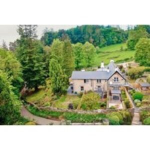 5* Cumbrian Seaside Retreat: 1 or 2 Night Stay with Prosecco & Private Hot Tub Upgrade | Wowcher