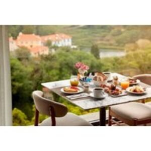 Enchanting Sintra Retreat: Portugal Holiday with Breakfast & Return Flights | Wowcher