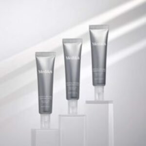 Medik8 Crystal Retinal® | Vitamin A Night Serum | 30ml 30ml