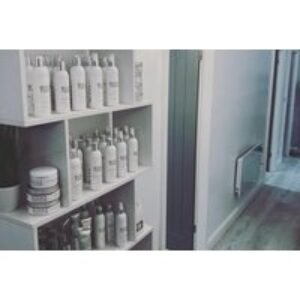 Full Face Dermaplaning Session at London Body Centre