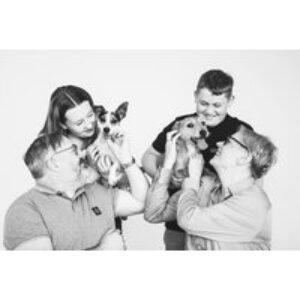 Family Photoshoot - Framed & Digital Photo & £100 Wall Art Voucher | Wowcher