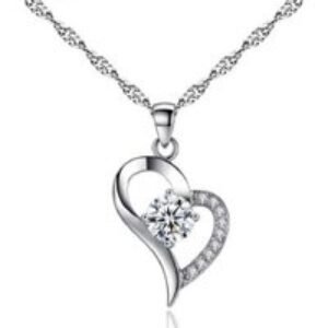 Glamorous Heart Crystal Jewellery Set - 3-Piece Rhodium-Plated Gift Set | Wowcher