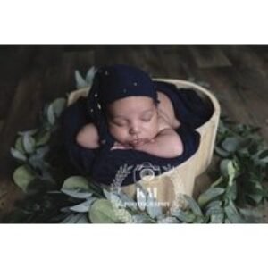 Newborn Photoshoot & 5 Prints - KM Photography | Wowcher