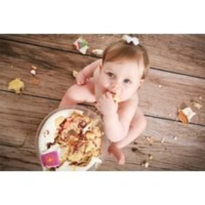 Photoshoot for Babies with 10 Prints: Cake Smash - Cardiff | Wowcher