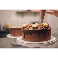 Cake Decorating & Design Online Course - Accredited