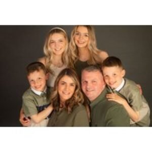 Family Photoshoot & 5 Prints - Premier Photography | Wowcher
