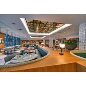 PRICE DROP! 4* Crowne Plaza Marlow Stay for 2: Spa Access