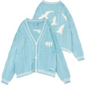 Unisex Black Taylor Swift  Chunky Knit Cardigan - Soft Polyester Blend