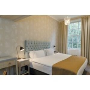 4* Stoke Place Buckinghamshire Stay for 2 with Breakfast