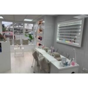 Minute Full Body Massage Of Your Choice With Refreshments At The Beauty Hub Clinic