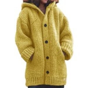 Grey Women's Oversized Knitted Winter Coat - 8 Sizes & 9 Colours | Wowcher