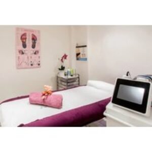 30-Minute Pregnancy Massage with Bonus Discount at London Ladies Hair & Beauty Clinic