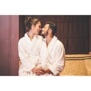 Couples Pick and Mix Pamper Package with Choice of 2 Treatments Each at Garden Of Eden