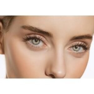 Kim K  Lash Lift