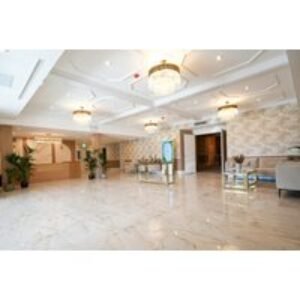 The Palms Hotel Hornchurch: London City Break for Two with Breakfast & Prosecco | Wowcher