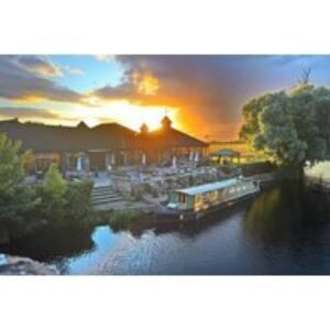Cambridge Riverside Stay with Prosecco & Breakfast for Two at The Dolphin Hotel | Wowcher