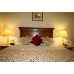 4-Star Peterborough Riverside Inn Stay with Breakfast