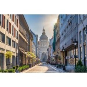 4* Central Budapest Escape: Hotel Stay and Return Flights | Wowcher