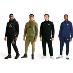 Nike Tracksuit Sets for Men: Poly-Knit and Cozy Fleece Styles! | Wowcher