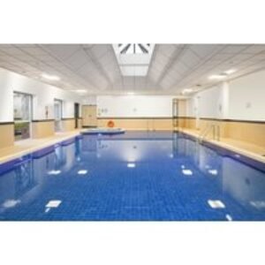 PRICE DROP! 4* Crowne Plaza Glasgow Spa Day with Choice of 25-Minute Treatment & Leisure Access - Valid 7 Days! | Wowcher