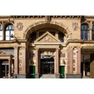 4+ Night Manchester City Stay for Two: Central Modern Aparthotel Studio | Wowcher